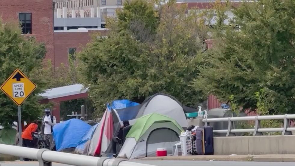 HomelessCrisis